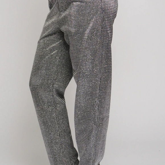 Silver holiday suit - Picture 1 of 7